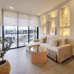 Enchanting 2Br With Balcony In Morros