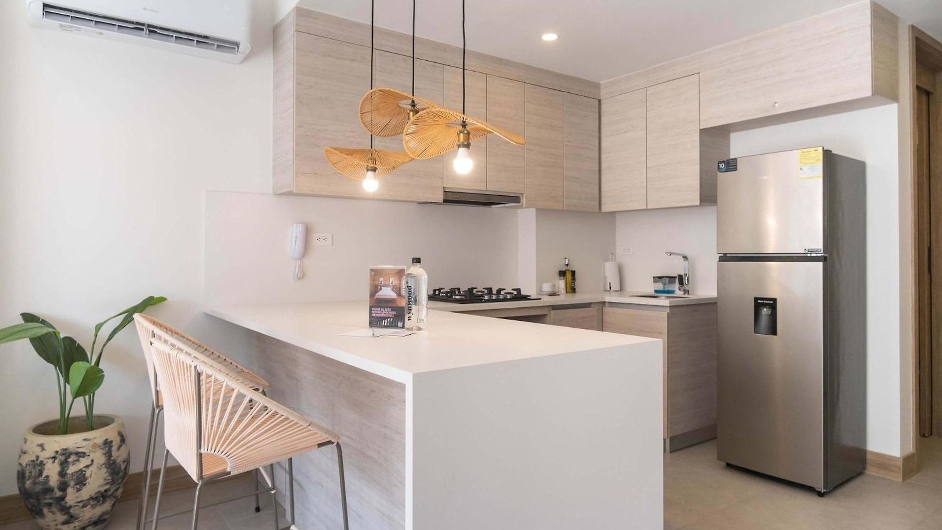Apartamento Enchanting 2br With Balcony In Morros *