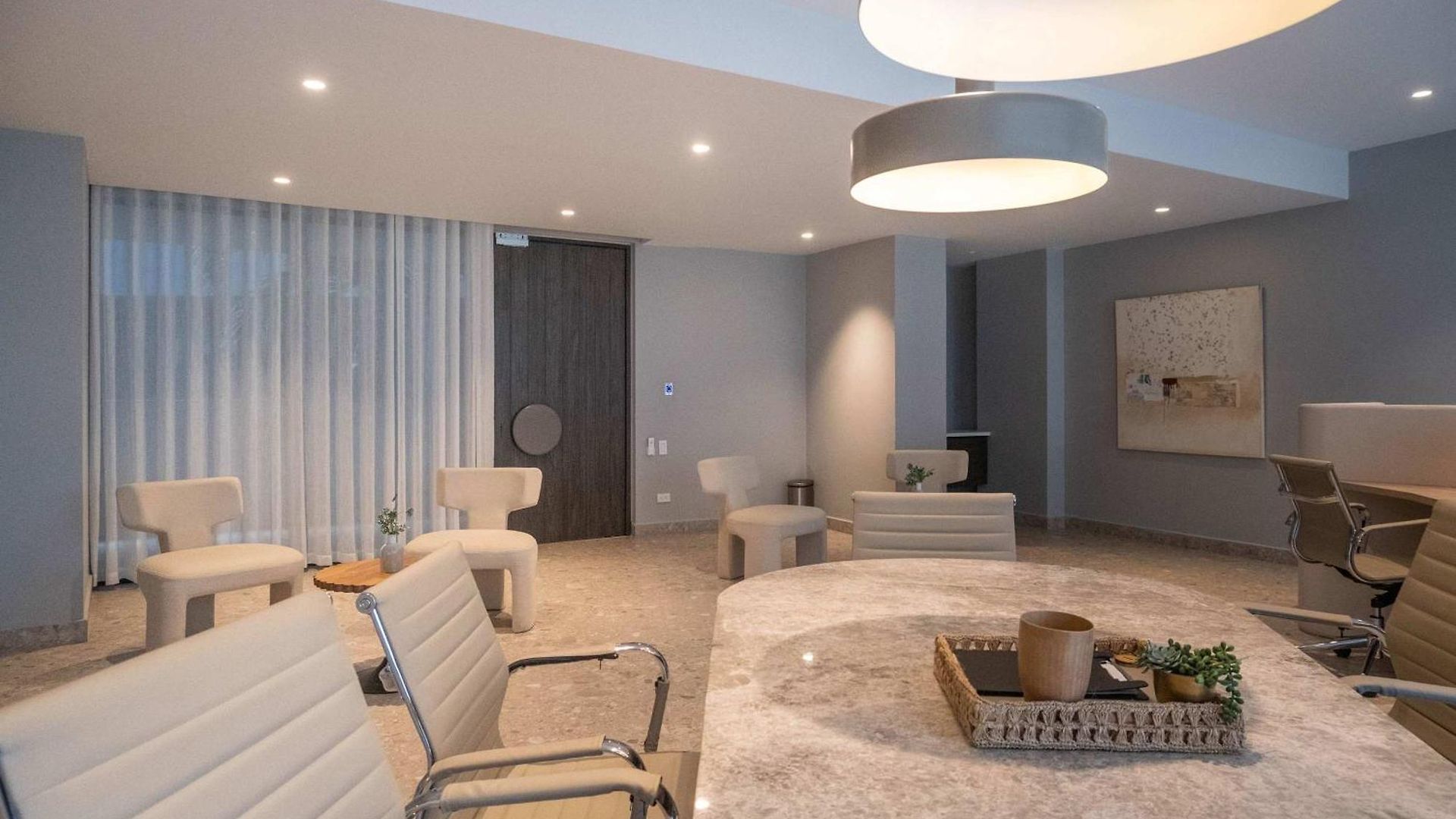 Apartamento Enchanting 2br With Balcony In Morros