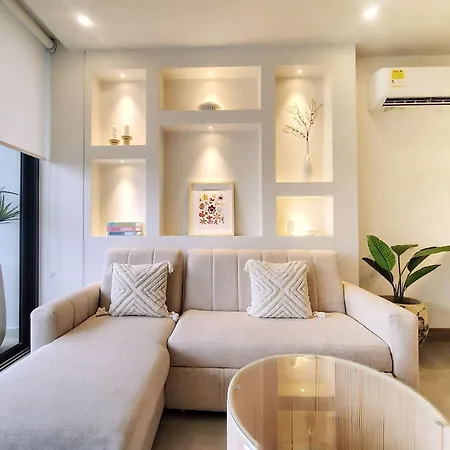 Enchanting 2br With Balcony In Morros Apartamento