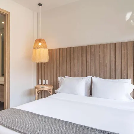 Enchanting 2br With Balcony In Morros *