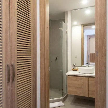 Apartamento Enchanting 2br With Balcony In Morros